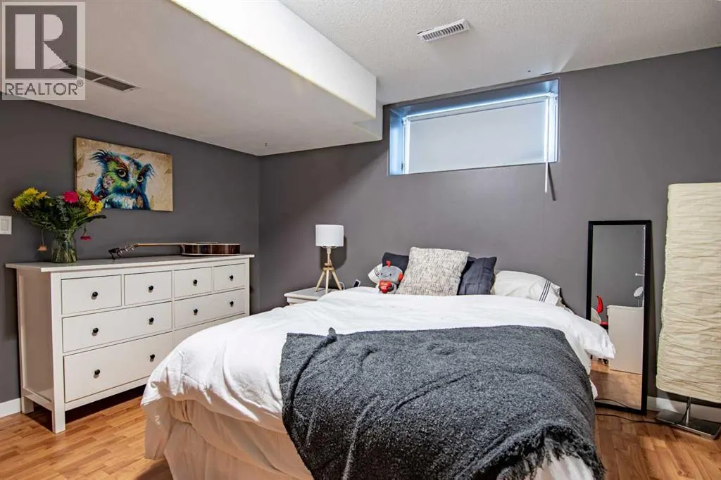 115 Sabre Road