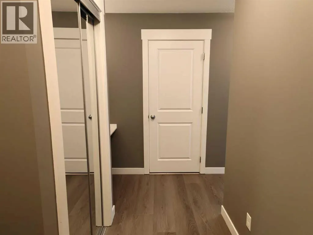 3402, 302 Skyview Ranch Drive NE