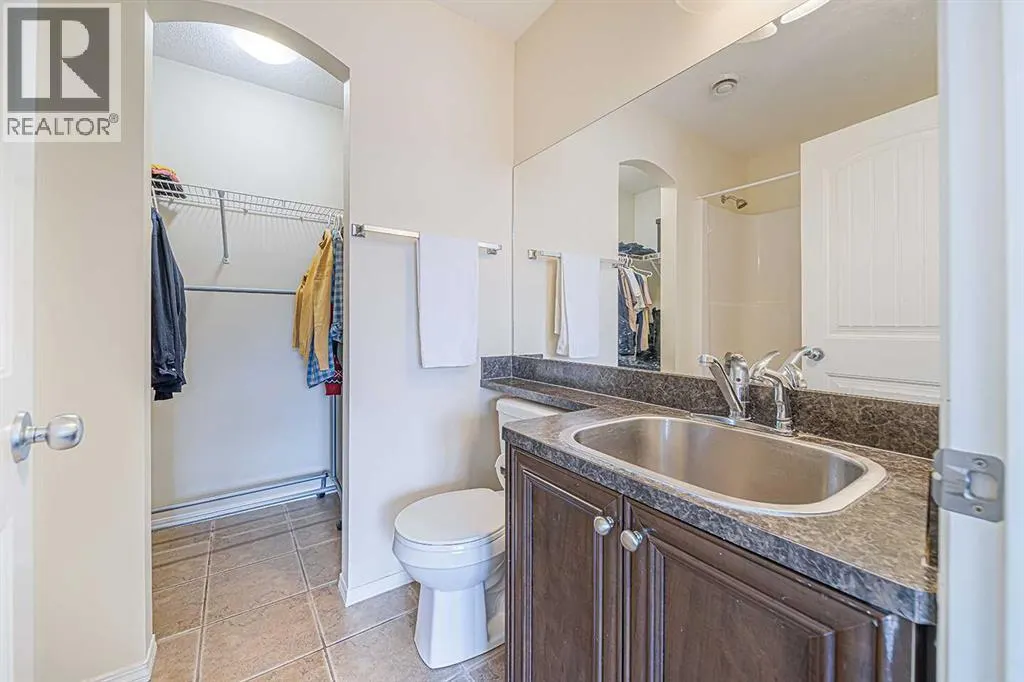 202, 31 Panatella Landing NW