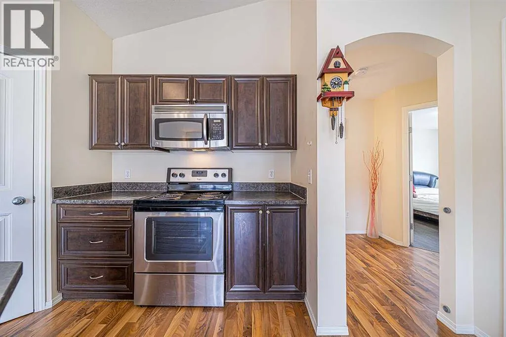202, 31 Panatella Landing NW