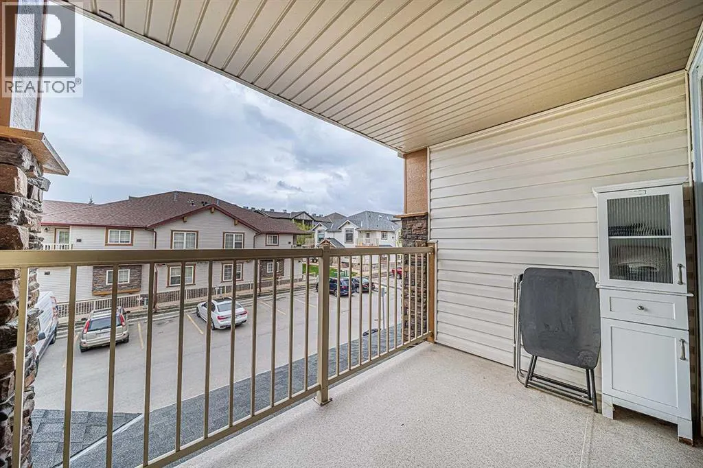202, 31 Panatella Landing NW