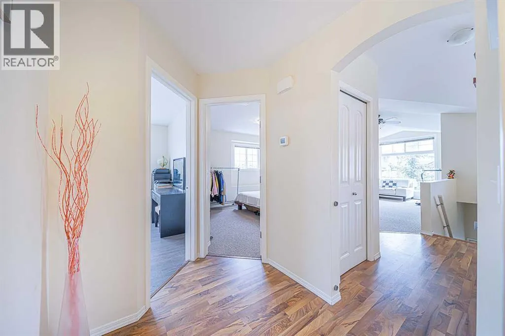 202, 31 Panatella Landing NW