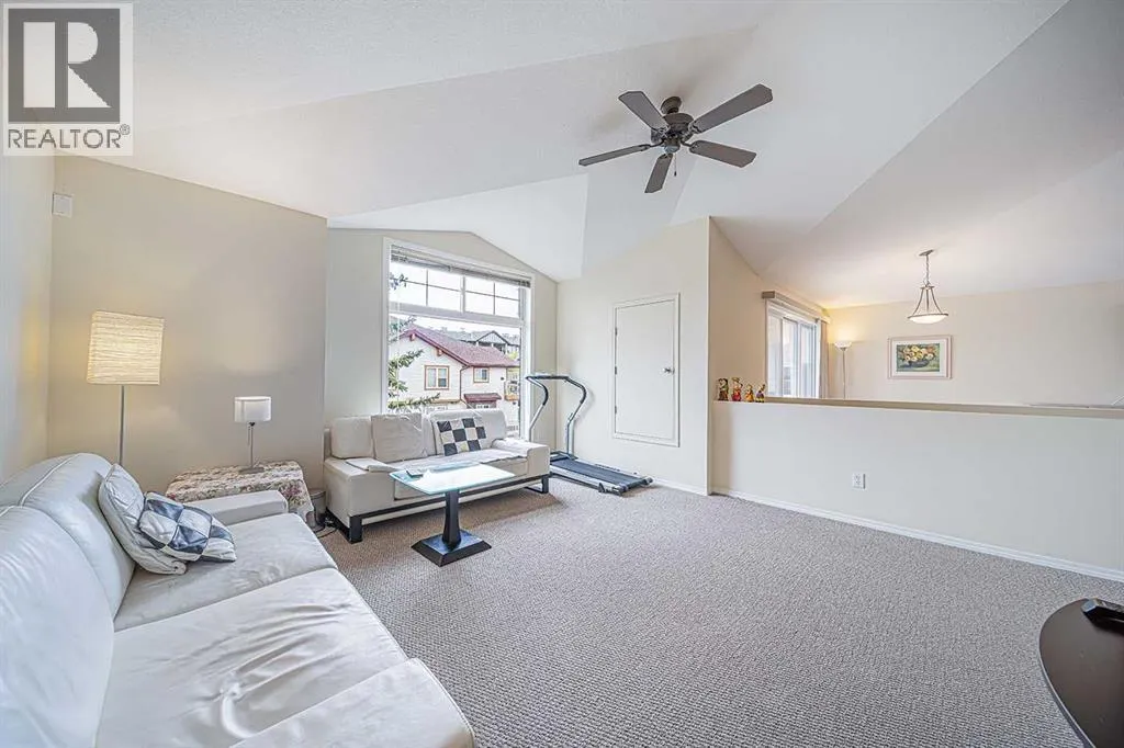 202, 31 Panatella Landing NW