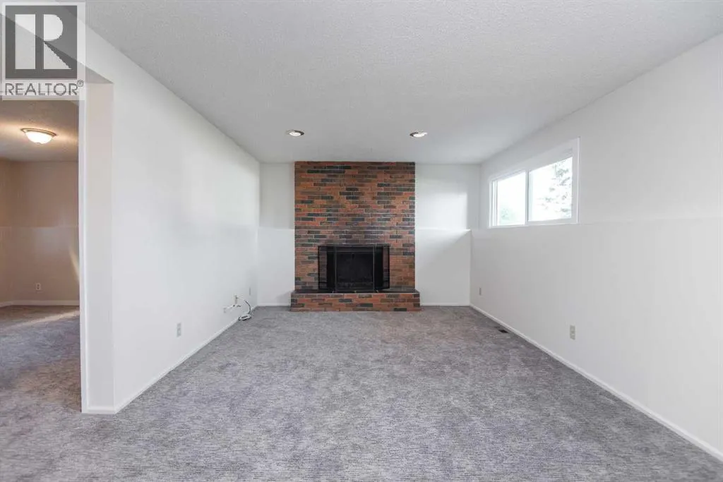 25 Oates Green