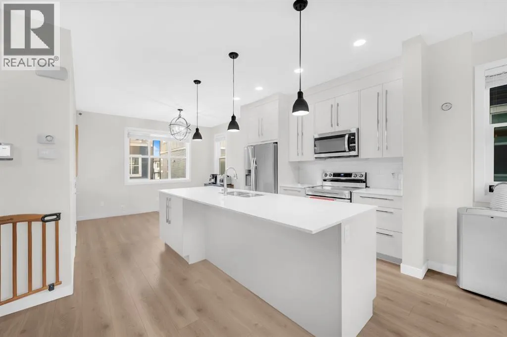 420, 30 Cornerstone Manor NE