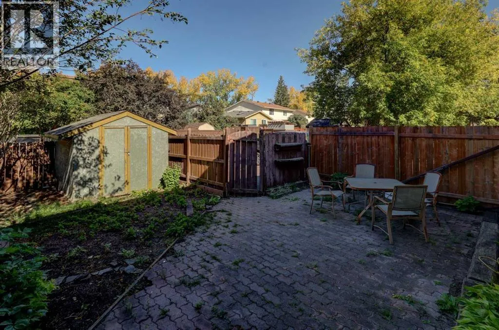 324 Ranchview Court NW