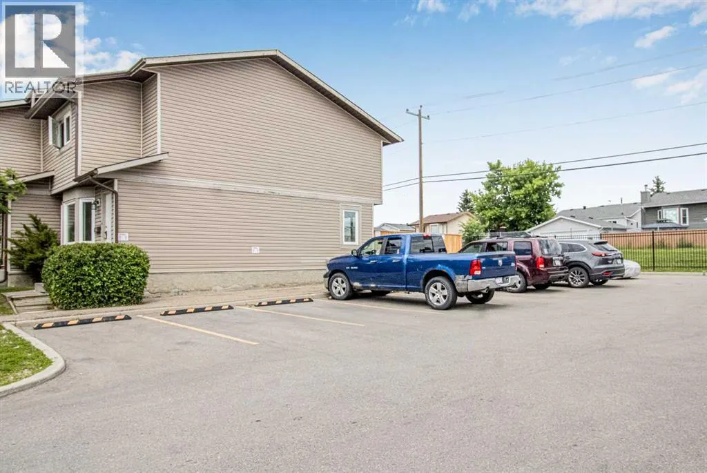 31 Falshire Terrace NE