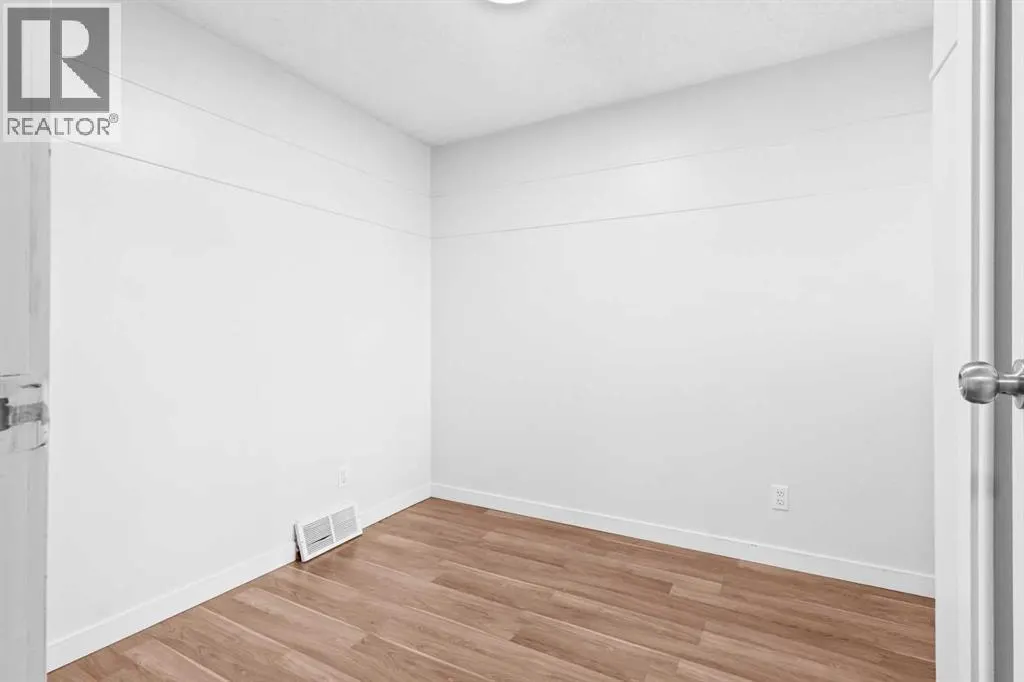 31 Falshire Terrace NE