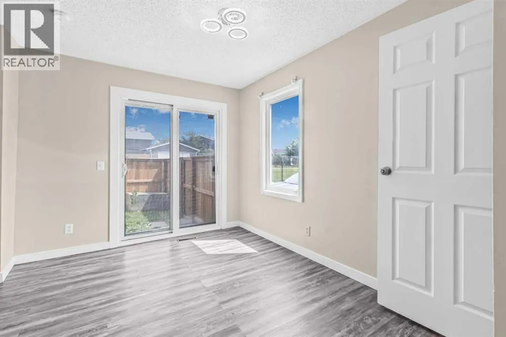 31 Falshire Terrace NE