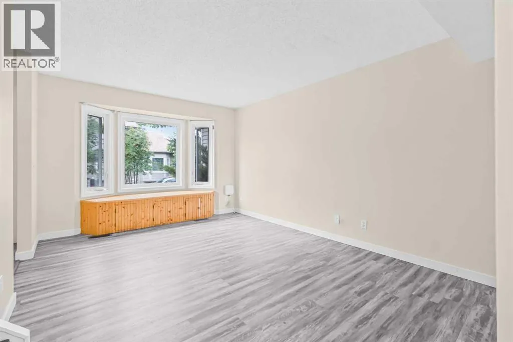 31 Falshire Terrace NE