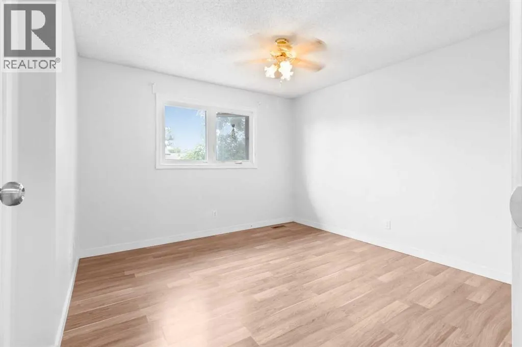 31 Falshire Terrace NE