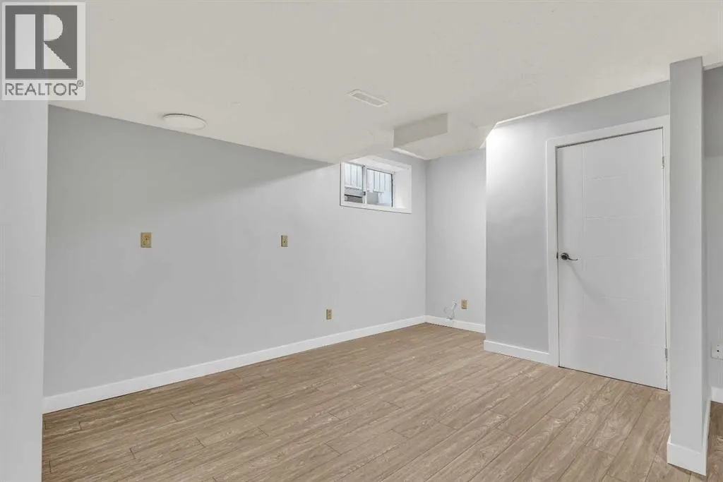 134 Laguna Circle NE