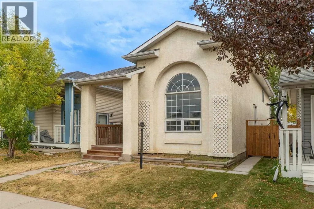 134 Laguna Circle NE