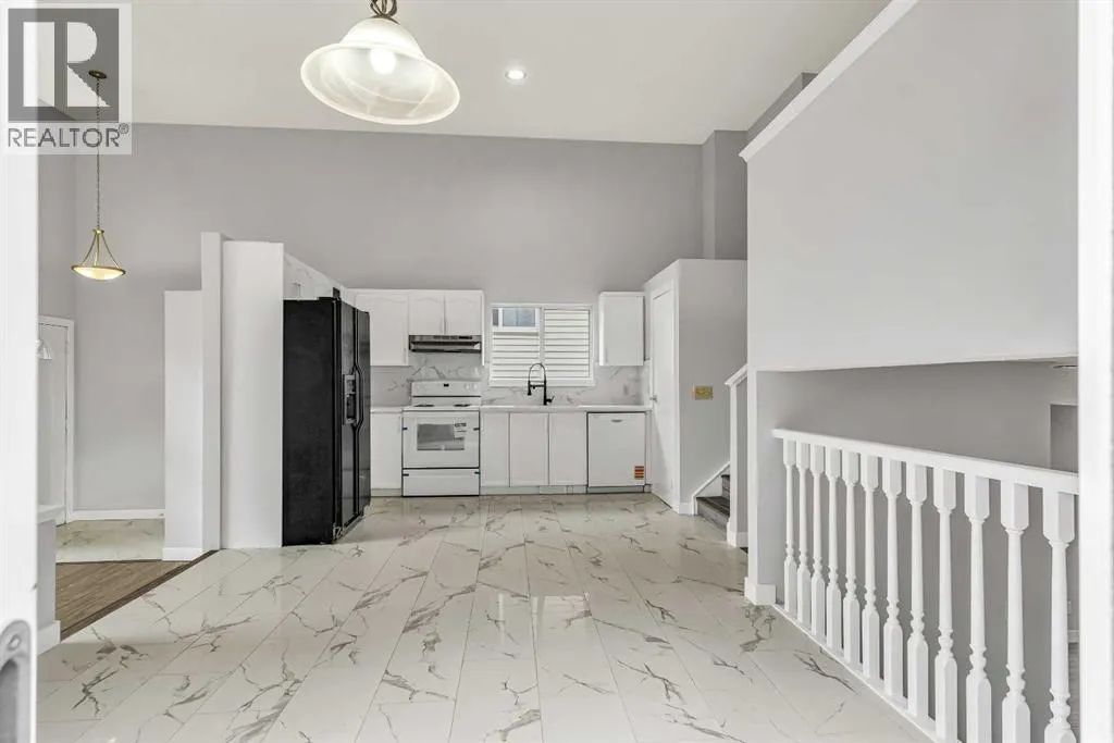 134 Laguna Circle NE