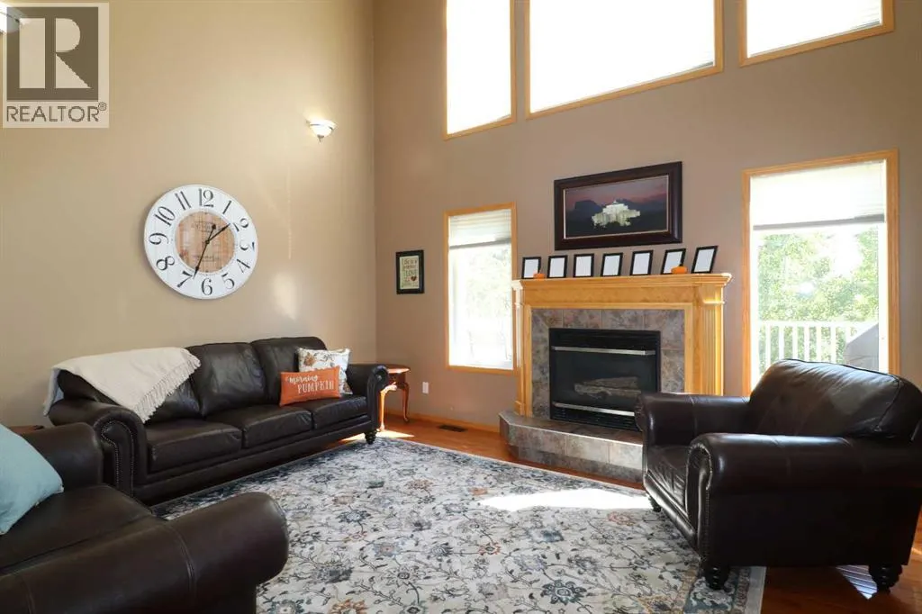 46 Fairmont Cove S