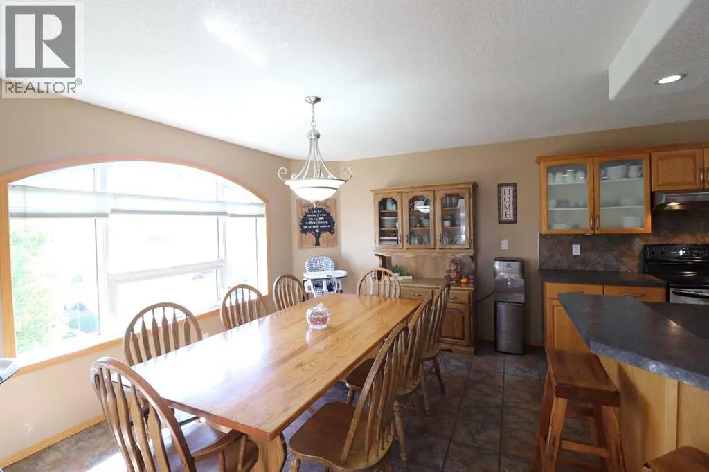 46 Fairmont Cove S