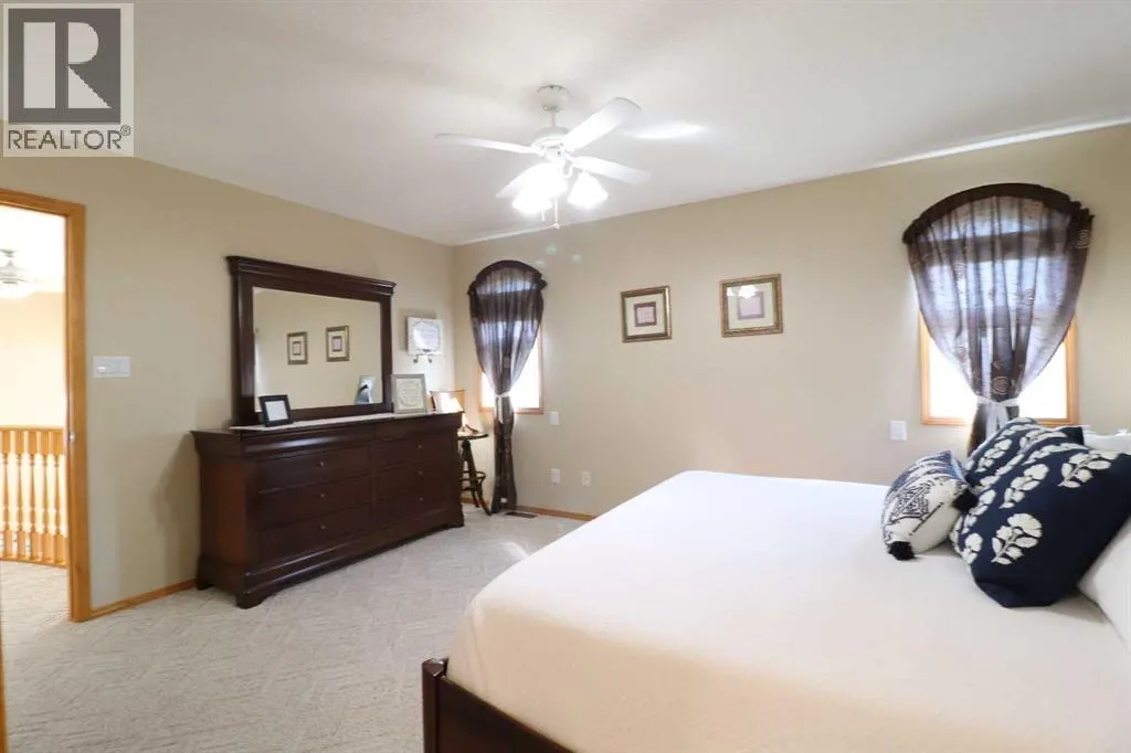 46 Fairmont Cove S