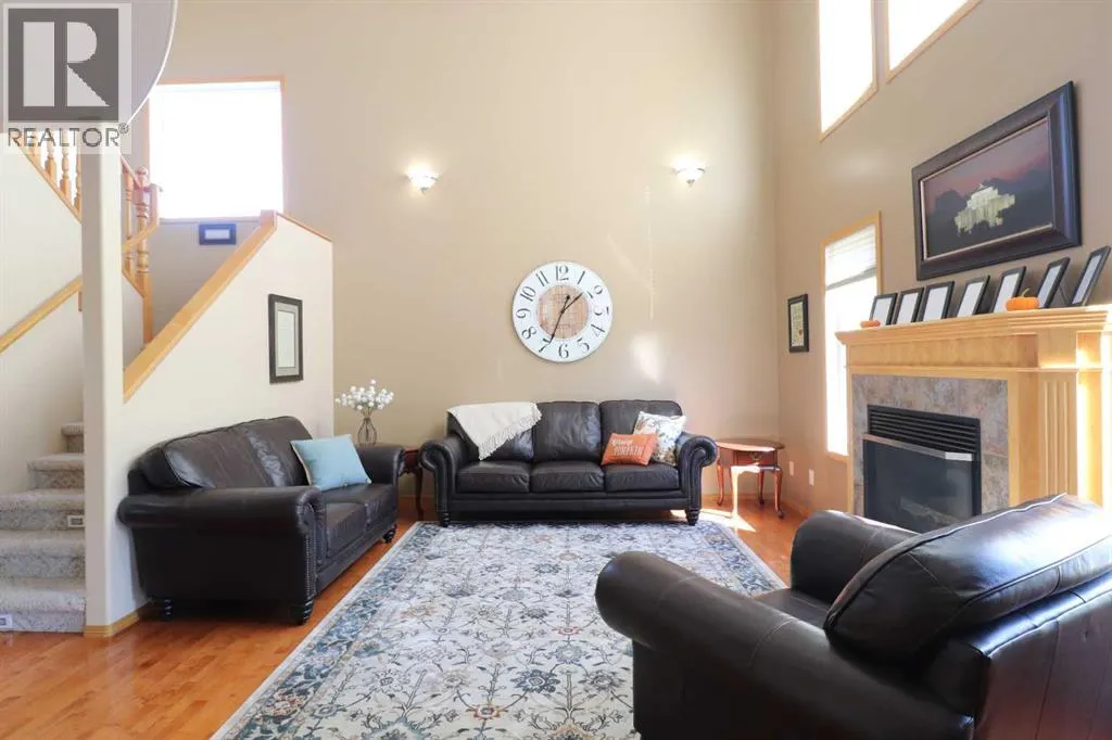 46 Fairmont Cove S
