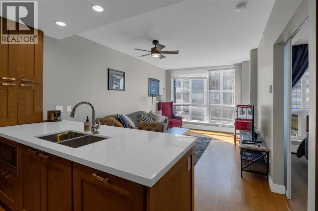 1218, 222 Riverfront Avenue SW