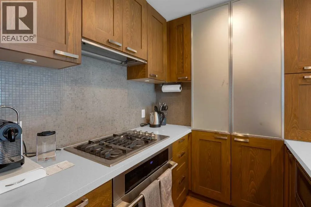 1218, 222 Riverfront Avenue SW