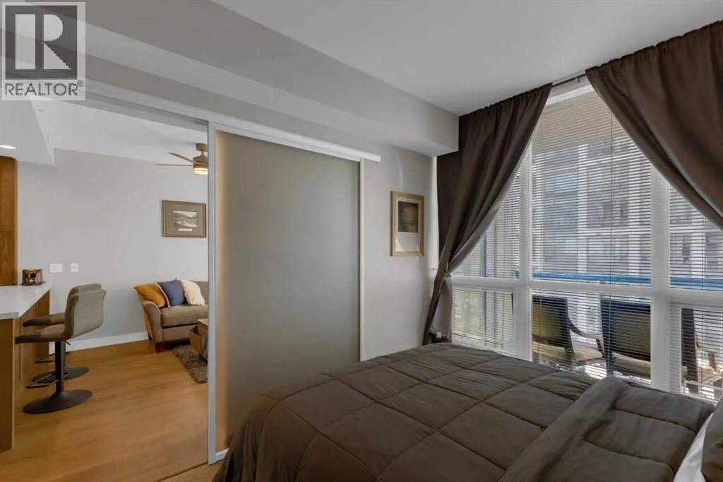 1218, 222 Riverfront Avenue SW