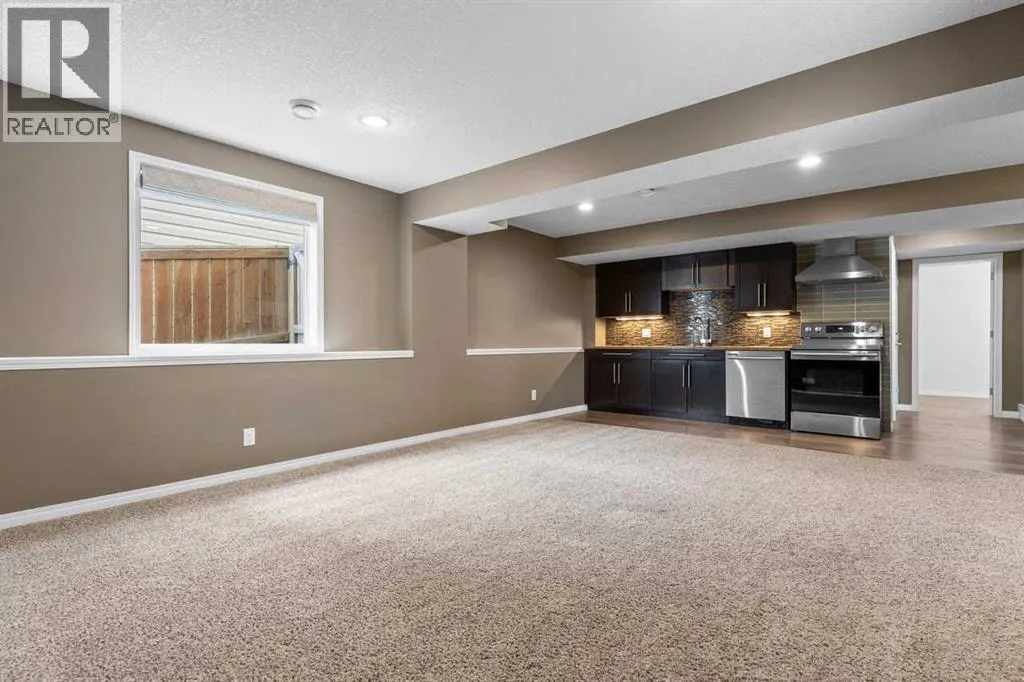 381 Kincora Glen Rise NW