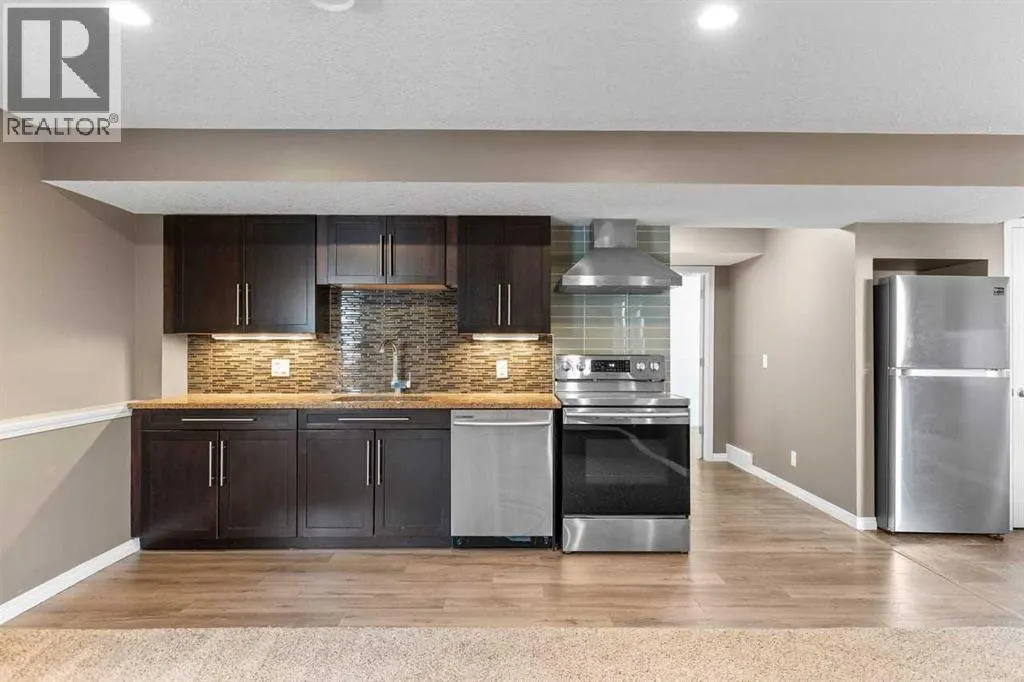 381 Kincora Glen Rise NW