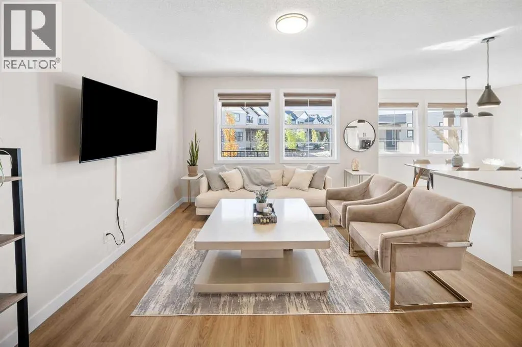 204, 201 Cooperswood Green SW