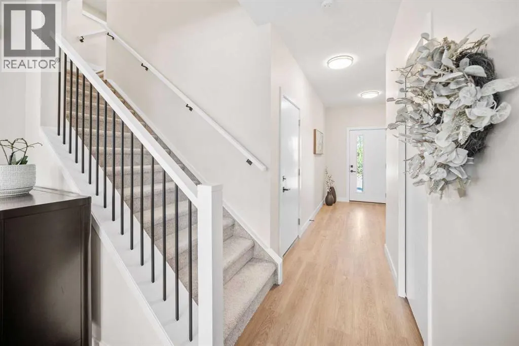 204, 201 Cooperswood Green SW