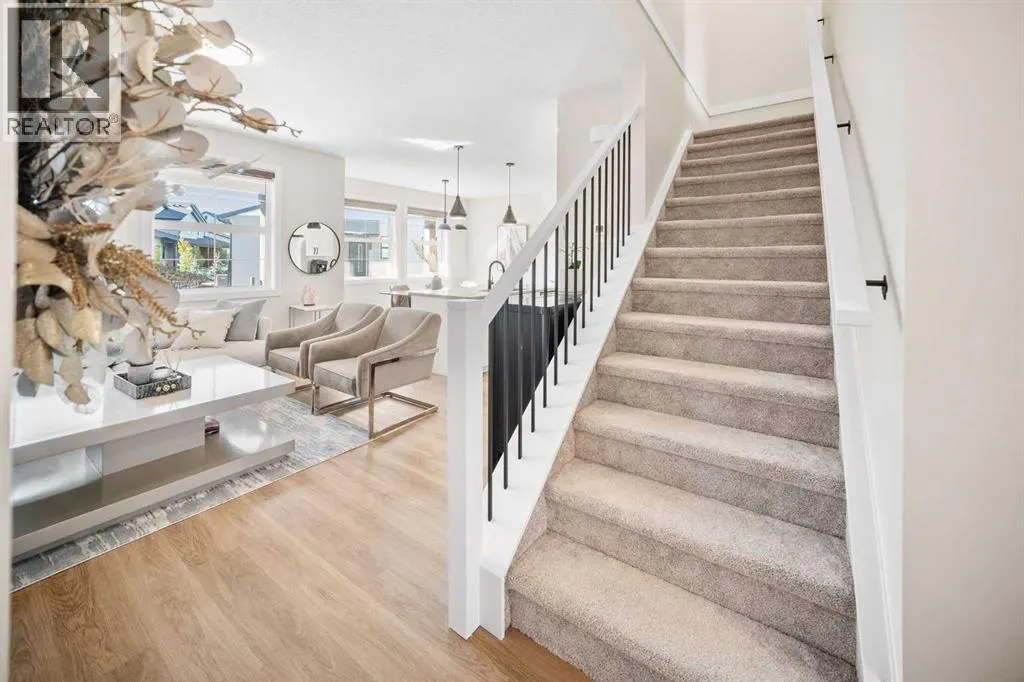 204, 201 Cooperswood Green SW