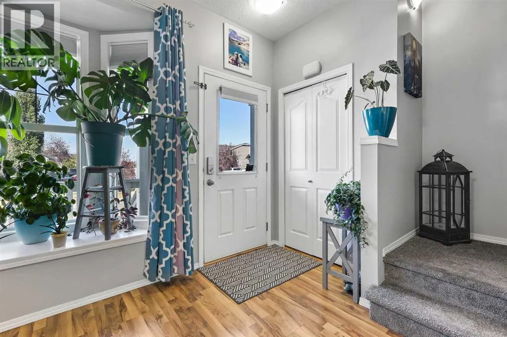 403, 703 Luxstone Square SW