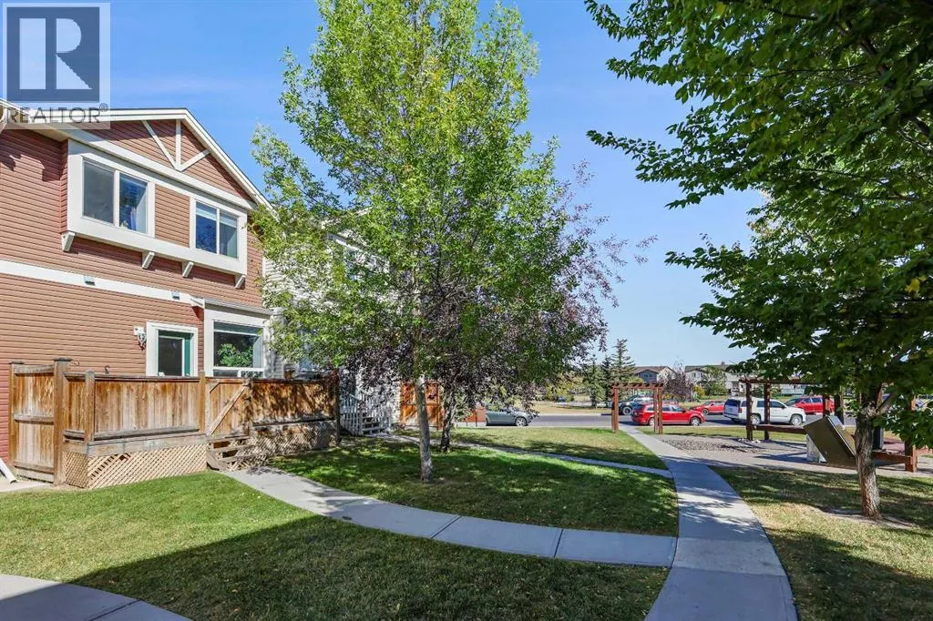 403, 703 Luxstone Square SW