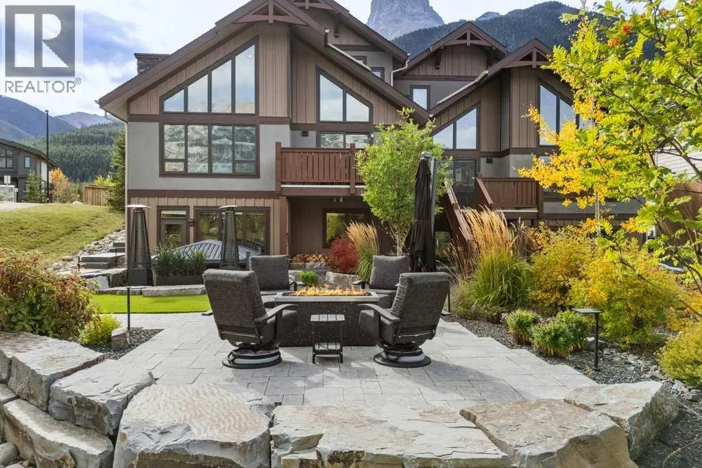 458 Stewart Creek Close