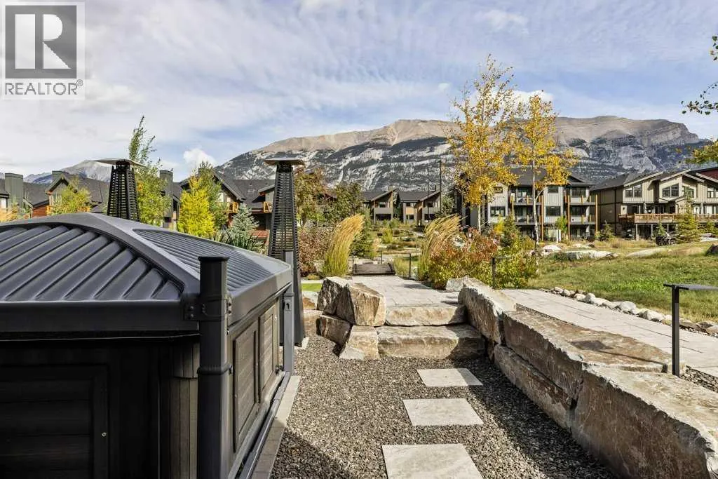 458 Stewart Creek Close