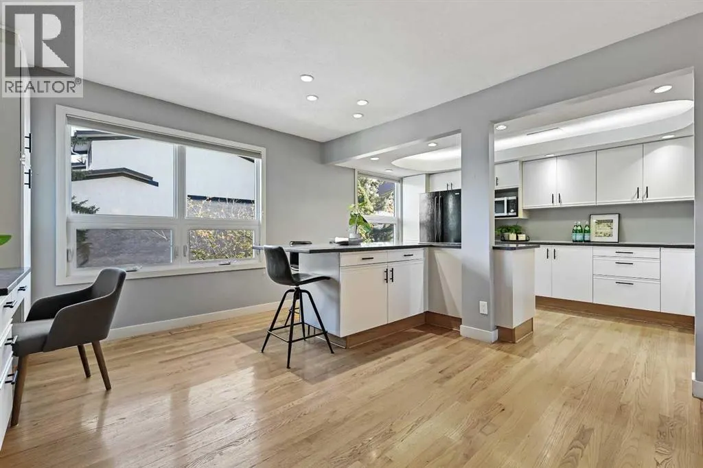 15, 5400 Dalhousie Drive NW