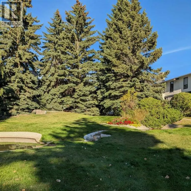 15, 5400 Dalhousie Drive NW