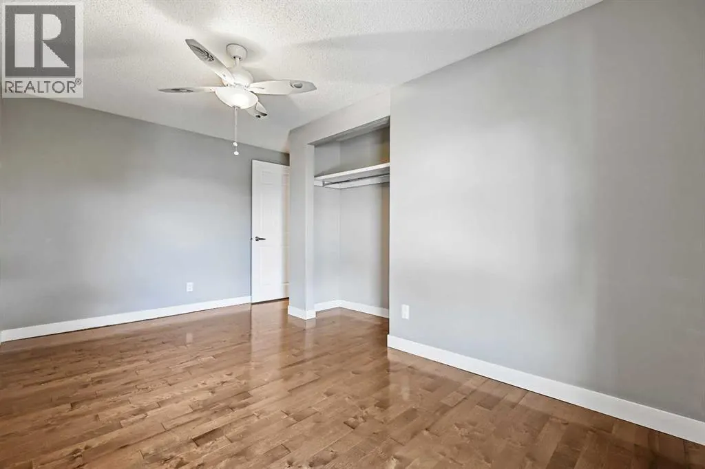 15, 5400 Dalhousie Drive NW