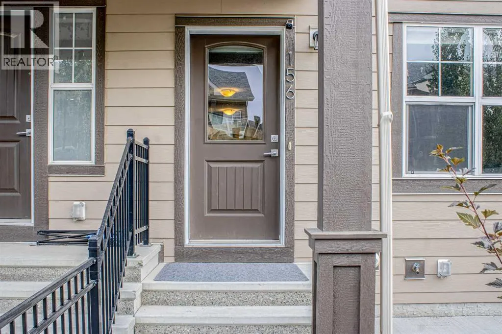 156 Evanscrest Gardens NW