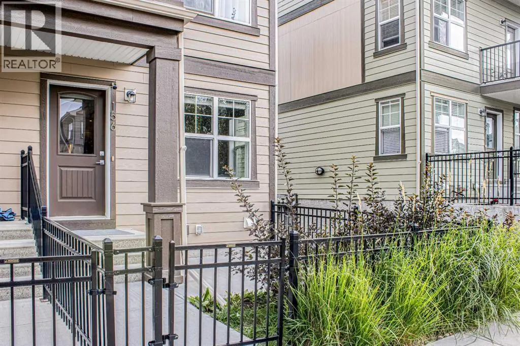 156 Evanscrest Gardens NW