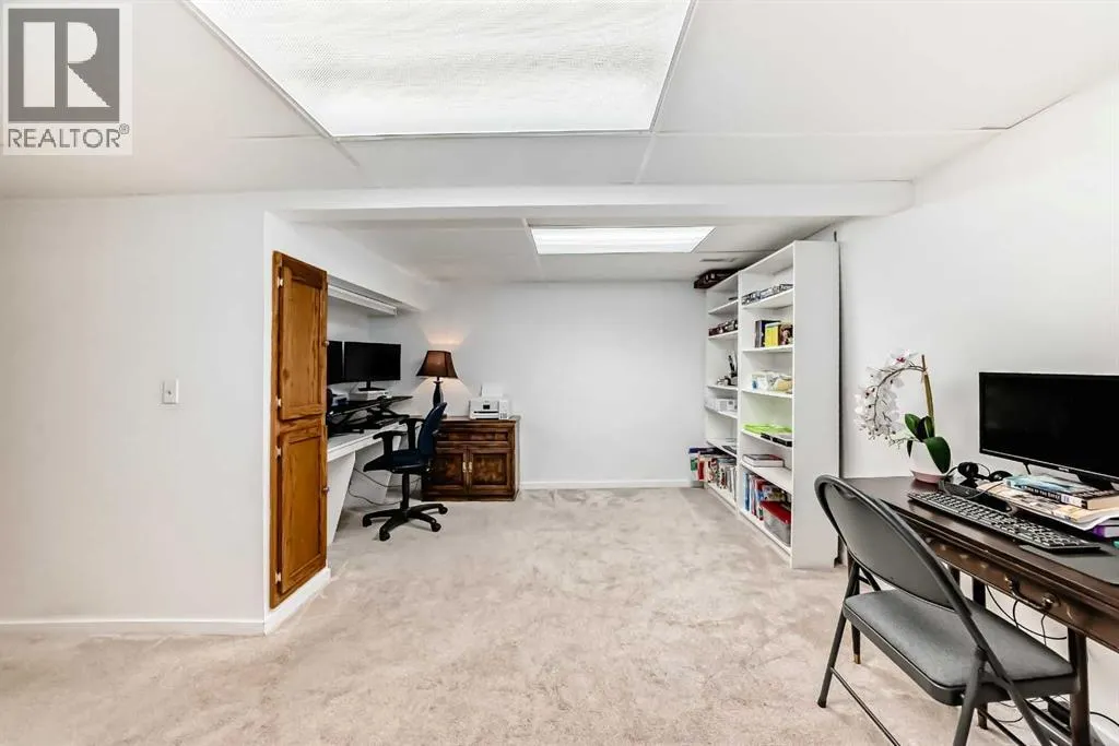 13 Brentwood Drive