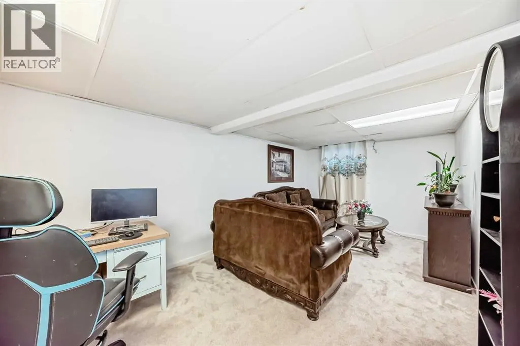 13 Brentwood Drive
