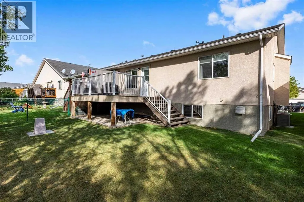 519 Lineham Acres Drive NW