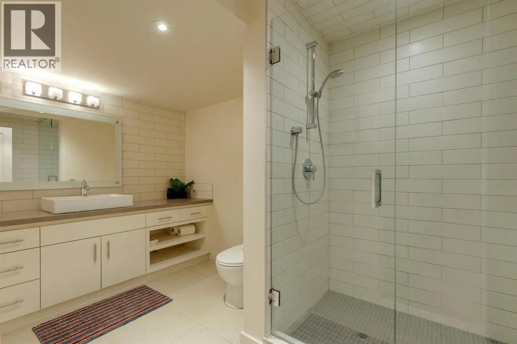 4 Spruce Bank Crescent SW
