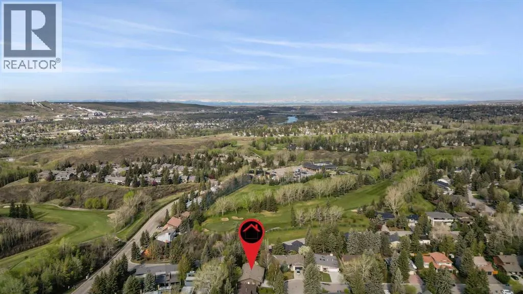 127 Varsity Estates Grove NW