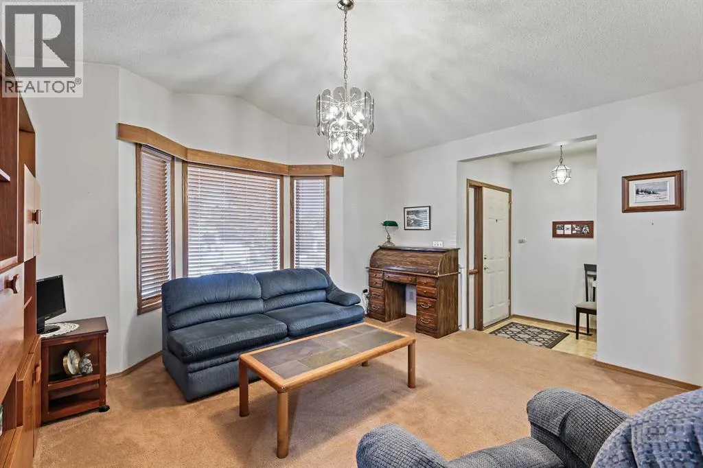 39 Millside Road SW
