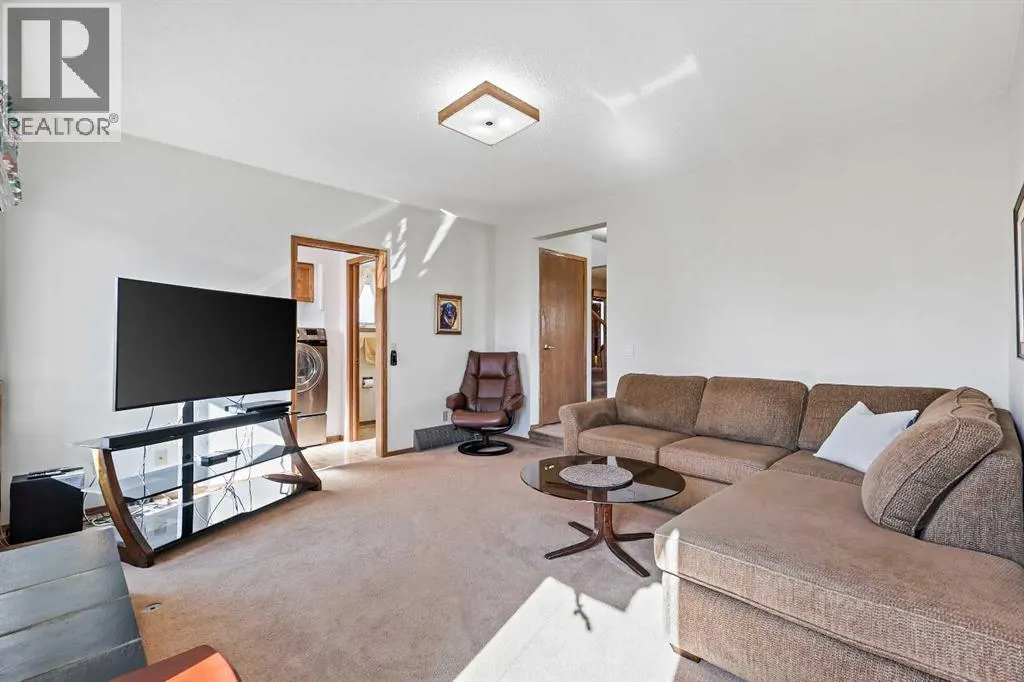 39 Millside Road SW