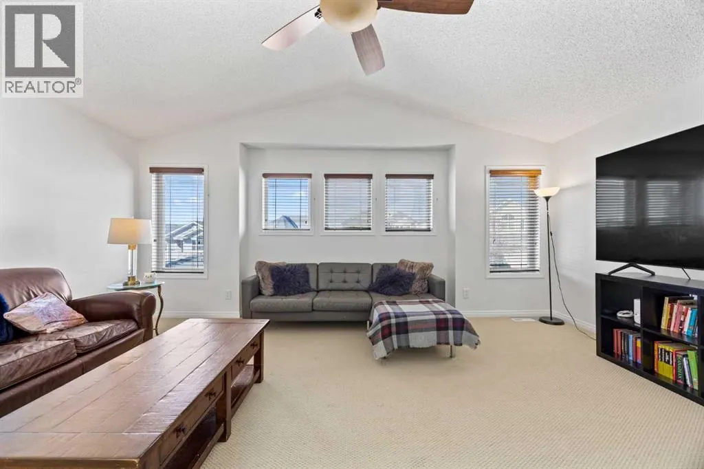 83 Aspen Stone Terrace SW