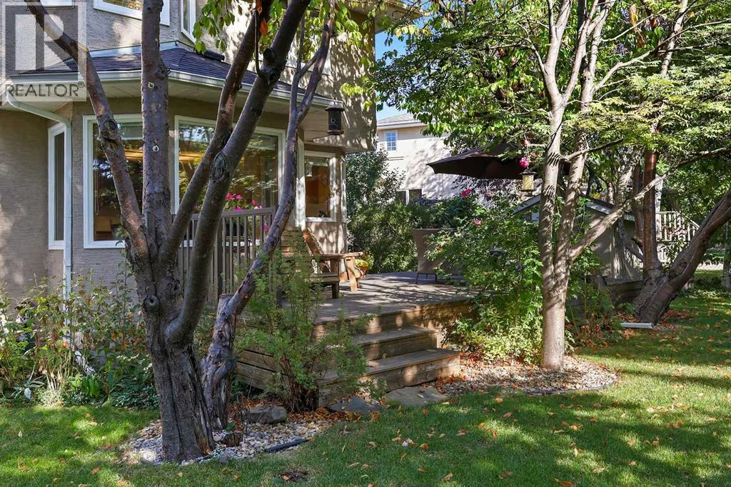 323 Mt Cascade Place SE