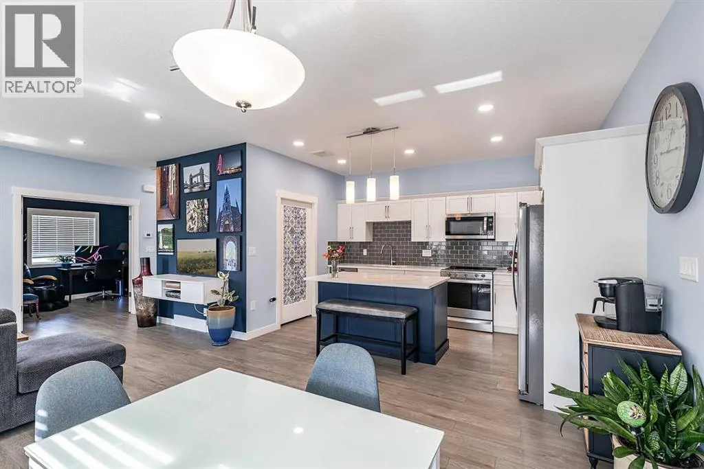601, 401 Southlands Boulevard SE
