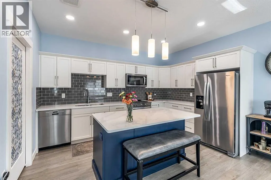 601, 401 Southlands Boulevard SE